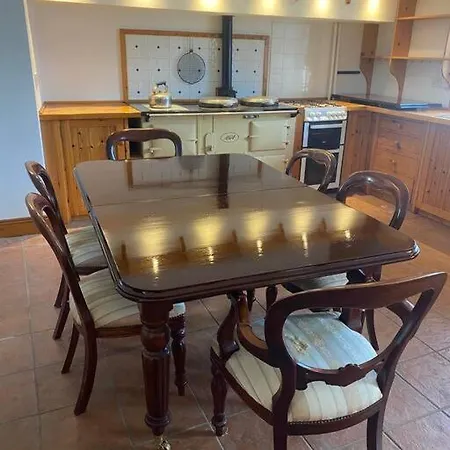 Cosy Restored Irish Farm House With Stables Limerick Junction