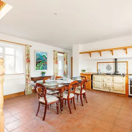 Cosy Restored Irish Farm House With Stables Ferienhaus *